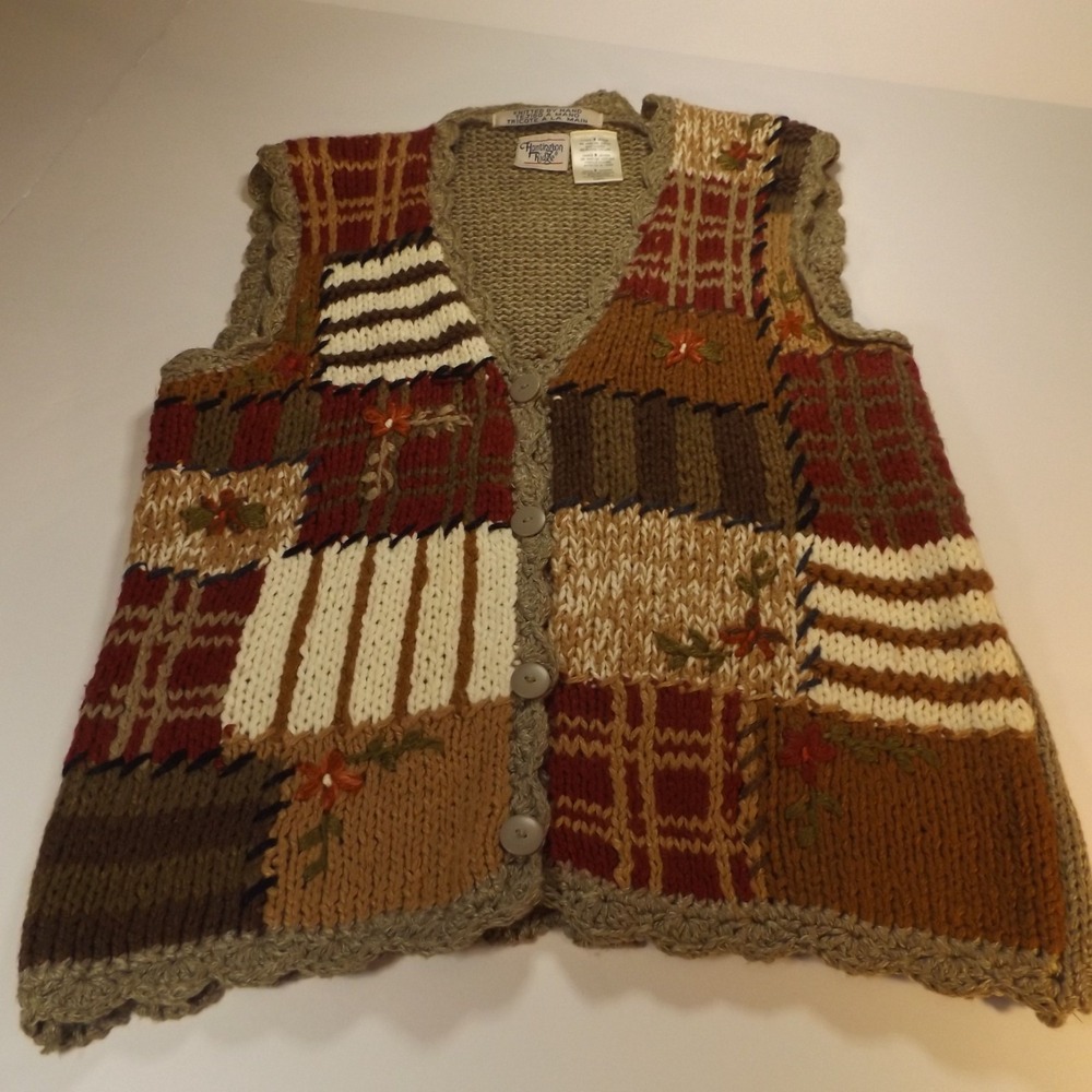 Huntington Ridge 90's Cottagecore Hand Embroidered Vest, Size M